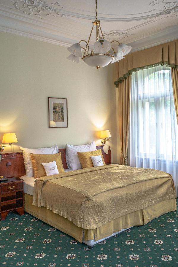 קרלובי וארי Hotel Mignon מראה חיצוני תמונה